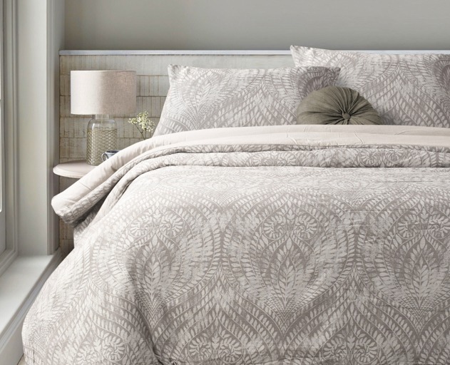 Grey damask jacquard comforter set