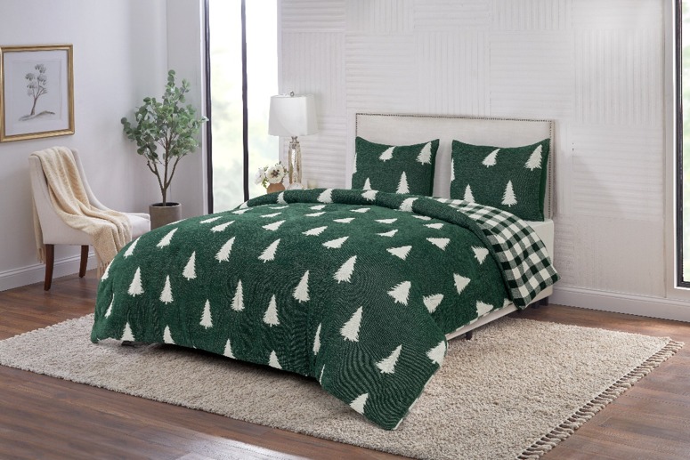 Green pine tree comforter set with checked reverse